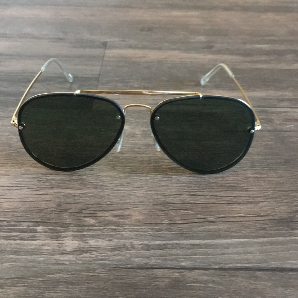 Black Sojos aviator style sunglasses gold trim